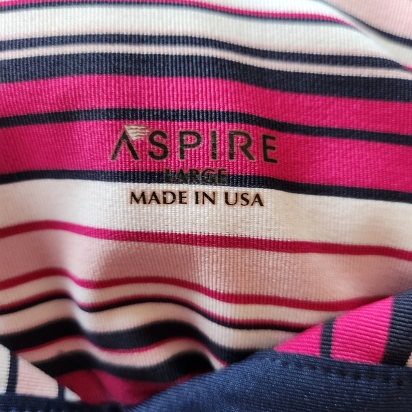 896 Aspire brand top - Picture 3 of 3